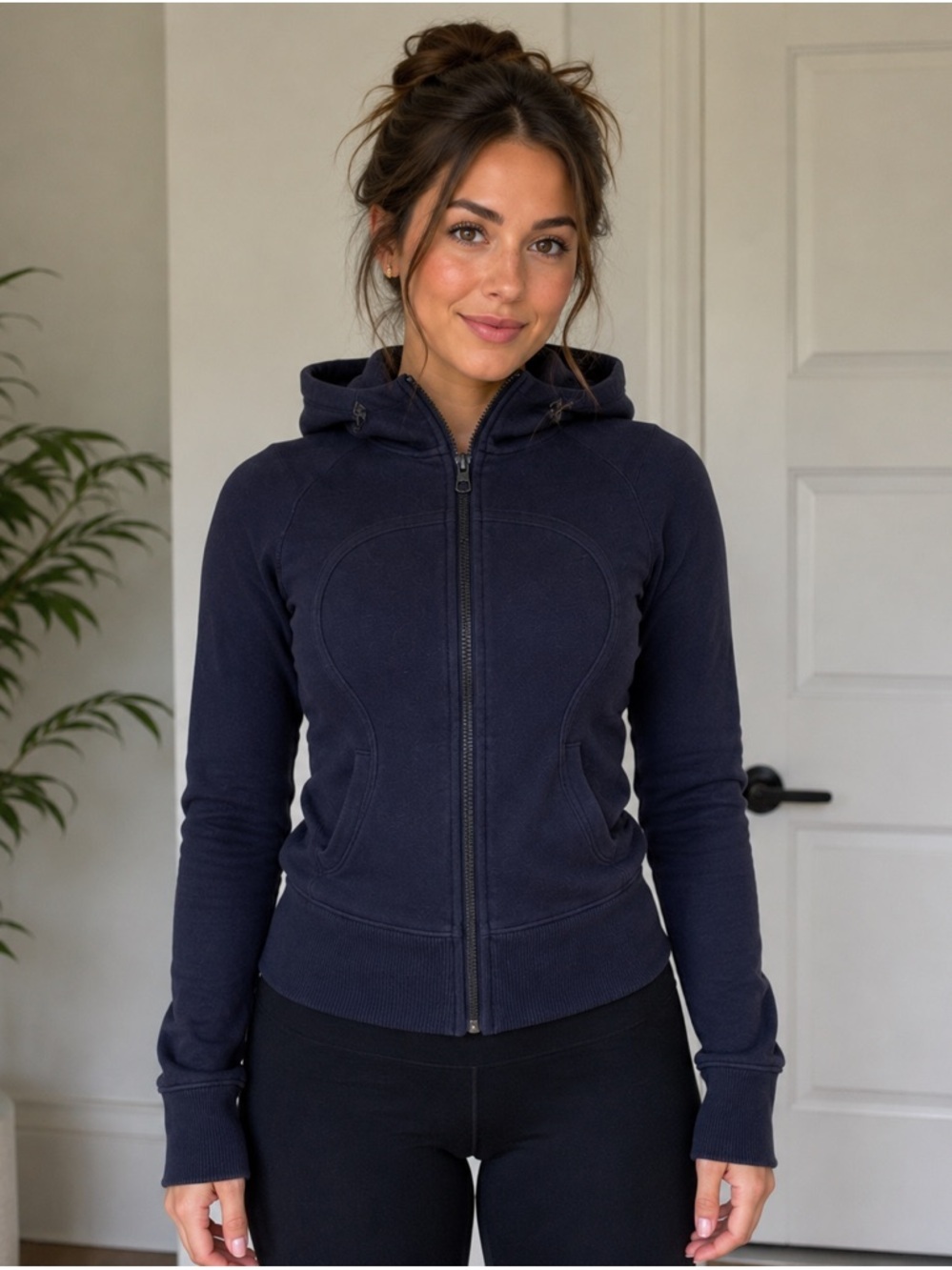 Lululemon Scuba Hoodie Navy Full Zip Fleece Lined Jacket Size 6